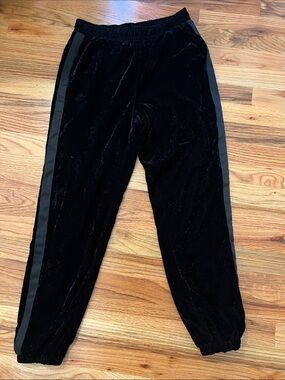 Splendid Black Velour Cropped Track Pants with Satin Side Stripe